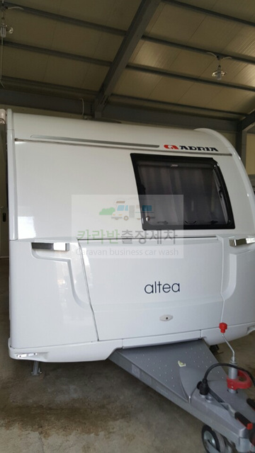 81e140ce99072804cc3372e17dc3d657.jpg